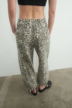 Load image into Gallery viewer, Aaron & Amber Leopard Relaxed Fit Pull-on Pant