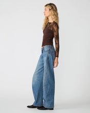 Load image into Gallery viewer, Steve Madden Reese Lace Runched Top