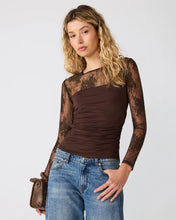 Load image into Gallery viewer, Steve Madden Reese Lace Runched Top