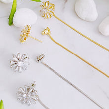 Load image into Gallery viewer, Edelweiss Backdrop Earrings - Gold
