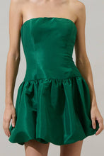 Load image into Gallery viewer, Sugarlips Strapless Bubble Mini Dress