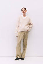 Load image into Gallery viewer, Mod Ref Glen Oversized Boucle Knit V-Neck Sweater