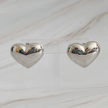 Load image into Gallery viewer, Polish My Heart Stud Earrings