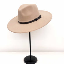 Load image into Gallery viewer, Pretty Simple Broadway Rancher Hat