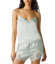 Load image into Gallery viewer, Steve Madden Delany V-Neck Sleeveless Coordinating Tank Top
