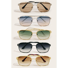 Load image into Gallery viewer, Metallic Wire Frame Aviator Sunglasses
