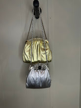 Load image into Gallery viewer, Vintage Gold Chain Purse
