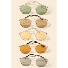 Load image into Gallery viewer, Round Lens Metallic Frame Sunglasses
