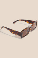 Load image into Gallery viewer, Thick Rectangular Frame Sunglasses
