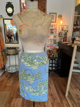 Load image into Gallery viewer, Vintage Toile Pattern Skirt
