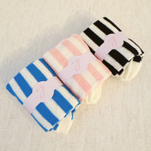 Load image into Gallery viewer, Urban Stripes Socks
