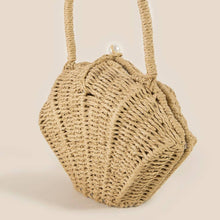 Load image into Gallery viewer, Straw Shell Shape Braided Top Handle Bag
