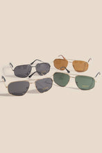 Load image into Gallery viewer, Sporty Wire Aviator Sunglasses
