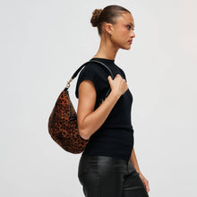 Load image into Gallery viewer, Alessia Hobo
