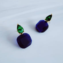 Load image into Gallery viewer, Lustre Duo Drop Earrings – Sculpted Oval with Petite Accent Detail
