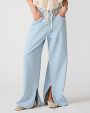 Load image into Gallery viewer, Steve Madden Maycen Drawstring Jeans
