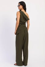 Load image into Gallery viewer, Emory Park Relaxed Fitted Stripe Pant

