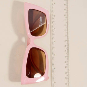 Thick Cat Eye Frame Sunglasses