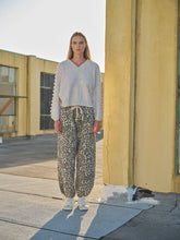 Load image into Gallery viewer, Aaron &amp; Amber Leopard Relaxed Fit Pull-on Pant
