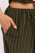 Load image into Gallery viewer, Emory Park Relaxed Fitted Stripe Pant
