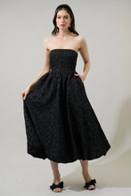 Load image into Gallery viewer, Sugarlips Jacquard Belle Strapless Maxi Dress
