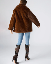 Load image into Gallery viewer, Steve Madden Kindra Coat
