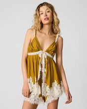 Load image into Gallery viewer, Steve Madden Macie Lace Top
