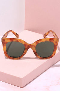 Paloma Oversize Frame Sunglasses
