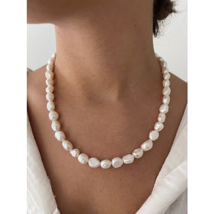 ALV Pearl Necklace